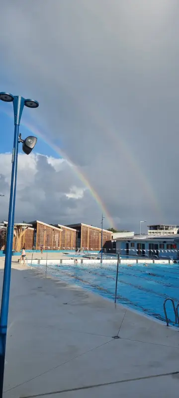 Arc en ciel Complexe Aqualoisirs Françis Nicole Terre Sainte Saint Pierre 97410