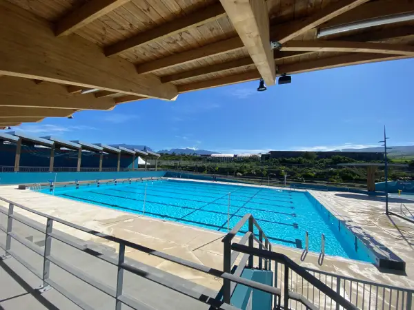 Piscine aquatique terre sainte 974 b