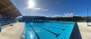 Piscine aquatique terre sainte 974 b